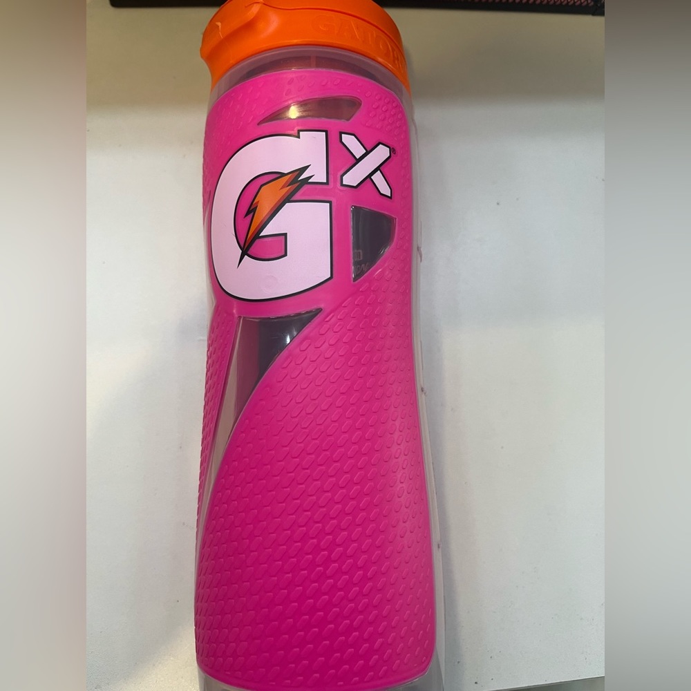 Gatorade squeeze bottle